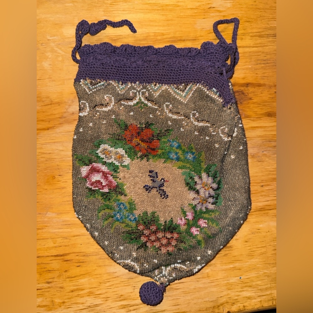 Vintage Floral Crocheted Beaded Drawstring Handbag Wristlet with Suede Lining